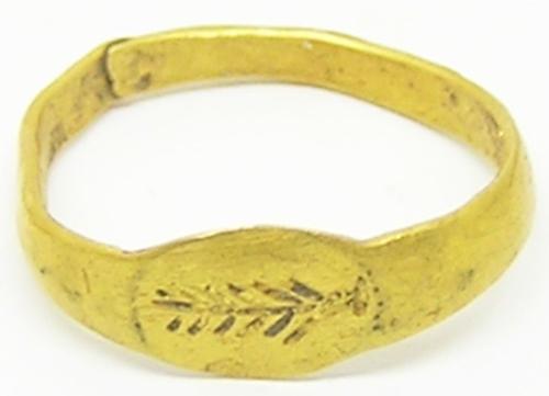 Roman Gold Babies Finger Ring with a Rejoicing Palm-branch of Hilaritas Long Happy Life