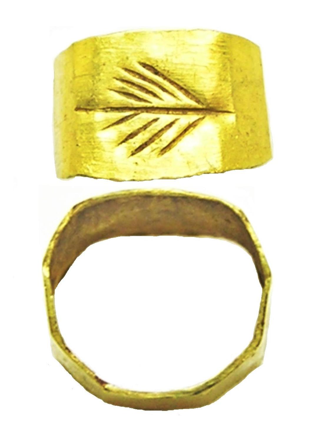 Roman Gold Finger Ring Victory Palm