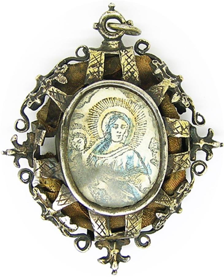 Renaissance silver-gilt devotional reliquary pendant