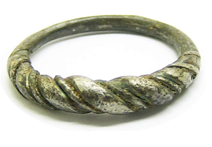 Scandinavian Viking twisted silver finger ring