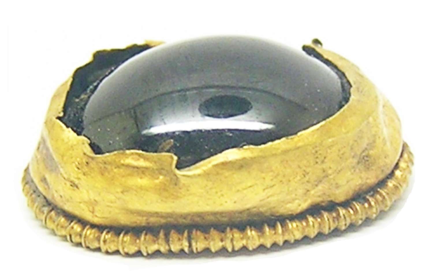 Merovingian Saxon period gold and garnet scabbard button