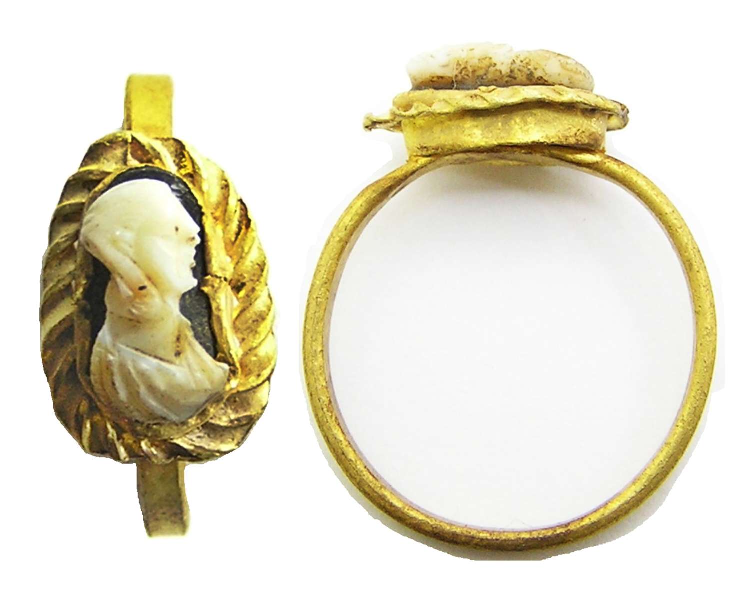 Roman Gold Cameo Ring of an Empress