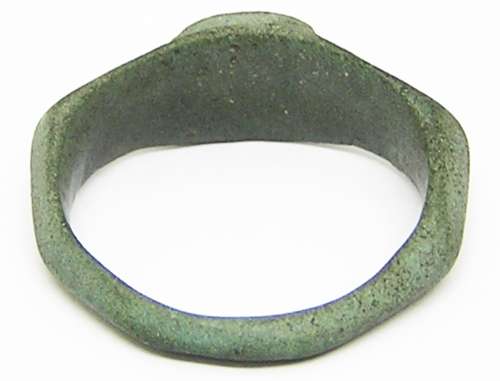 Roman bronze finger ring Henig type VIII plough