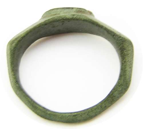 Roman bronze finger ring Henig type VIII plough