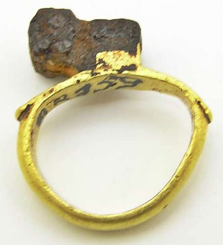 Ancient Roman gold casket Key ring RARE and precious!