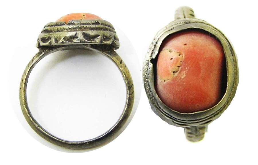 Renaissance Tudor period silver-gilt & coral set finger ring