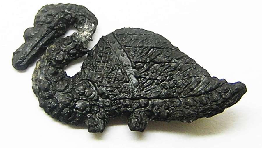 Medieval pewter secular livery badge of a swan / London