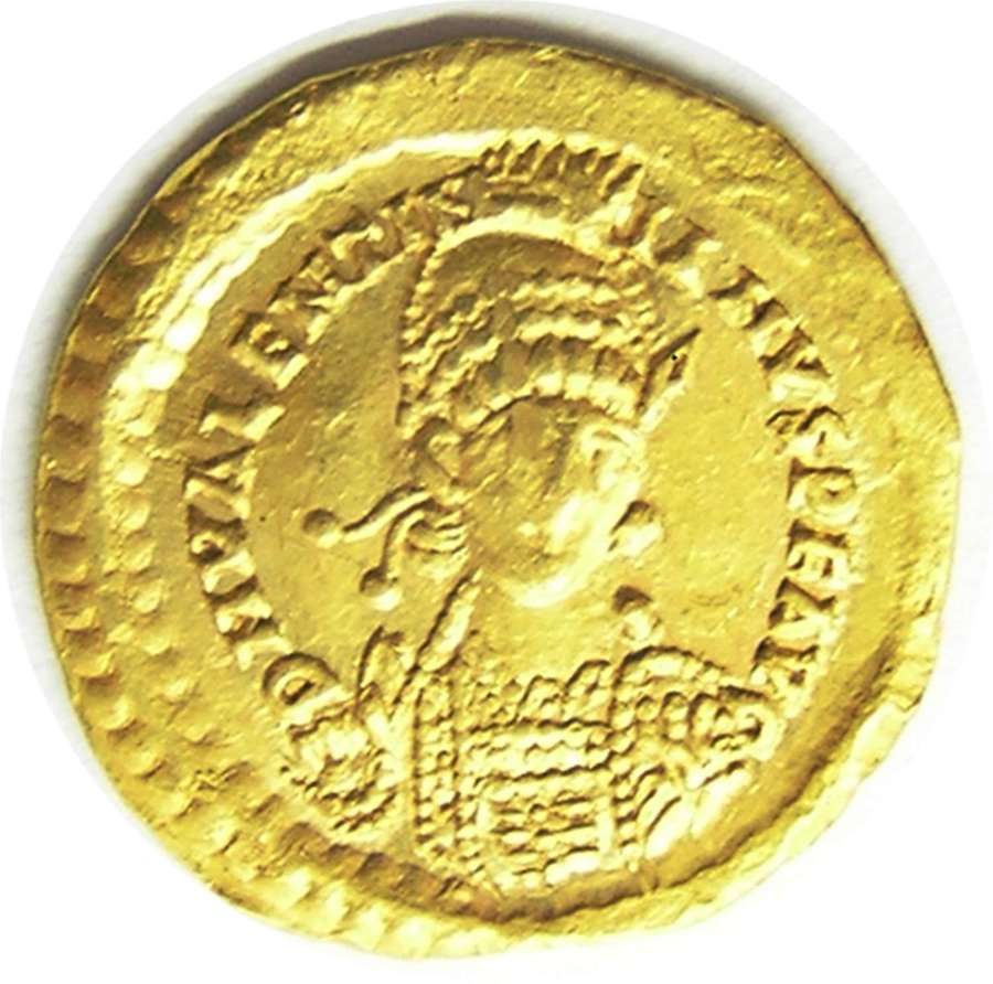 Late Roman Gold Solidus of Emperor Valentinian III Constantinople