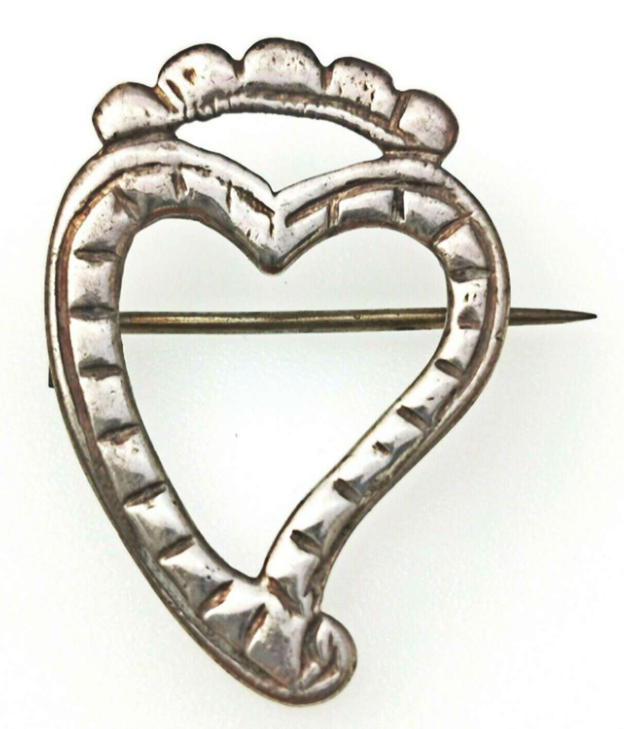 Georgian silver heart shaped brooch by Richard Hare of London