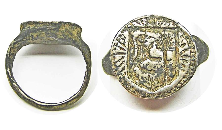 Medieval silver armorial signet ring