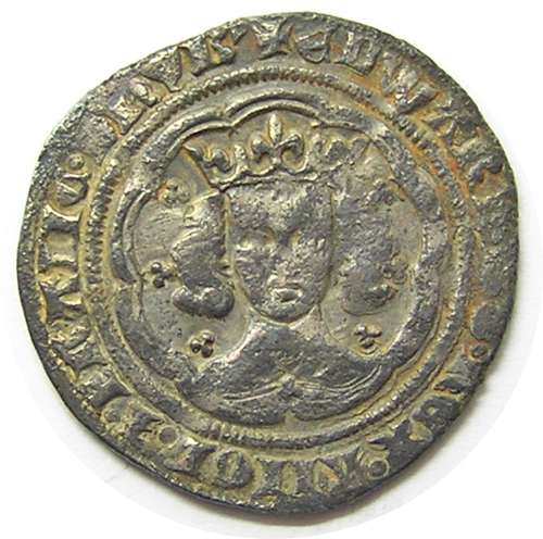 Medieval England silver groat of king Edward III London series E