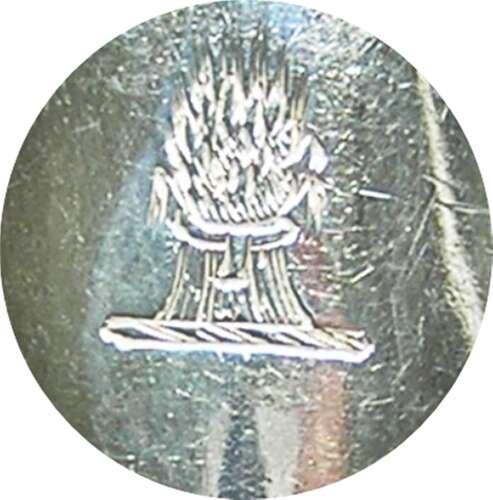 Georgian silver marrow scoop by Richard Crossley London 1785 Wheatsheaf Crest