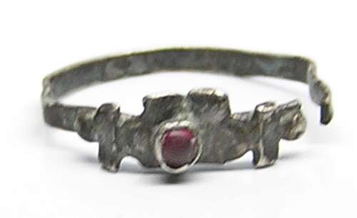 Medieval silver gem set fede ring
