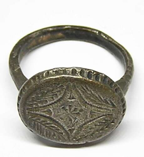 Early Medieval Scandinavian Viking silver signet ring