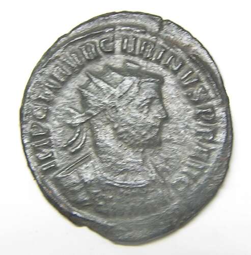 Ancient Roman Æ Antoninianus of Carinus / Vows & Prayers