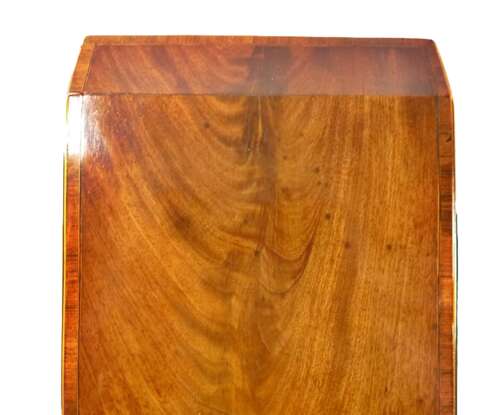 Georgian inlaid flame mahogony knife box canteen with fitted interior